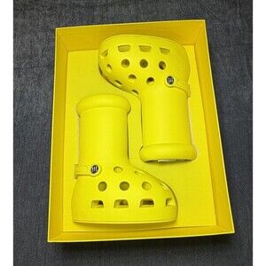 MSCHF X CROCS BIG YELLOW BOOTS CROCS SIZE 8 NEW WITH BOX